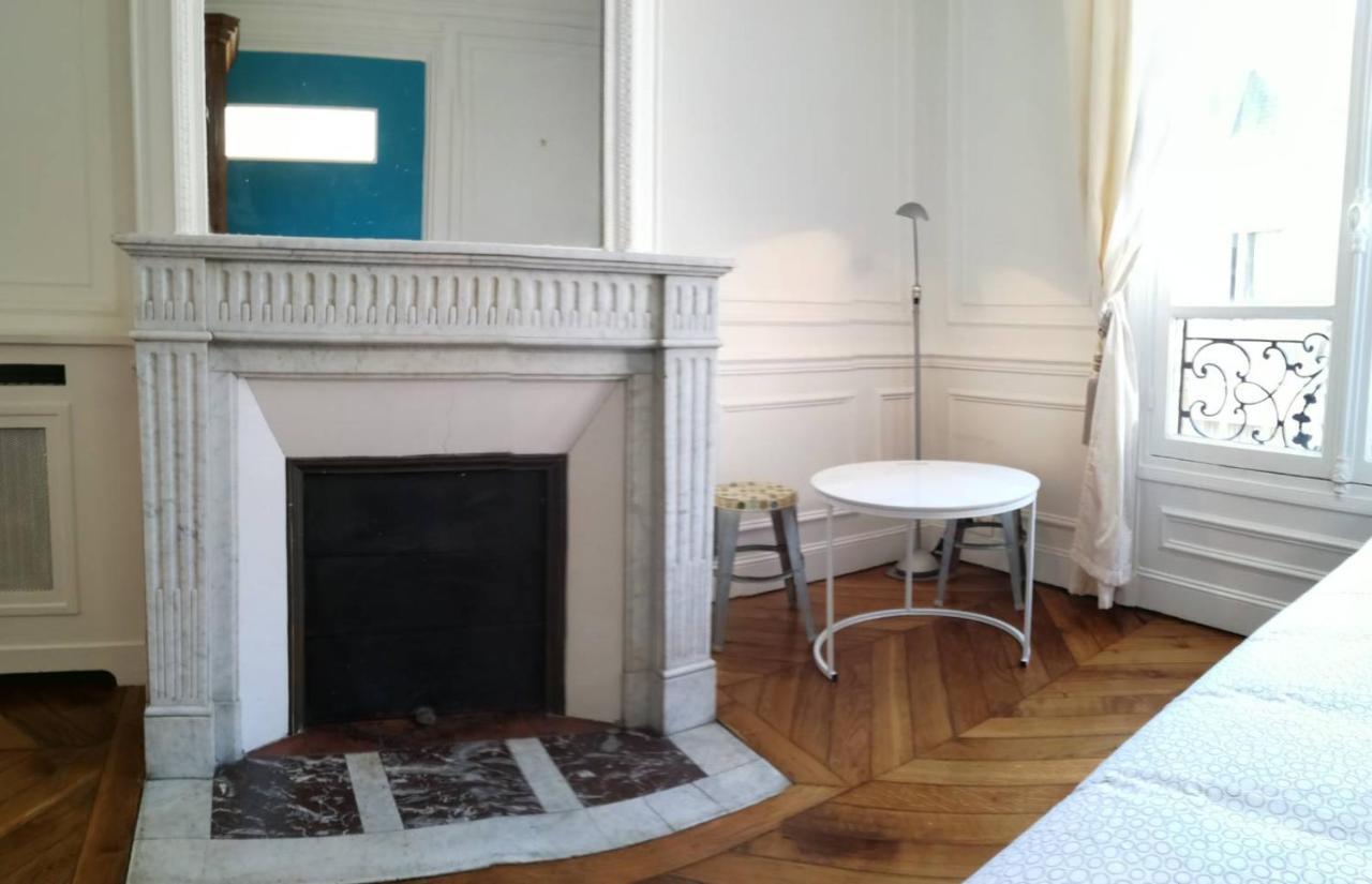 Appartement 2-Chalgrin Paris Luaran gambar